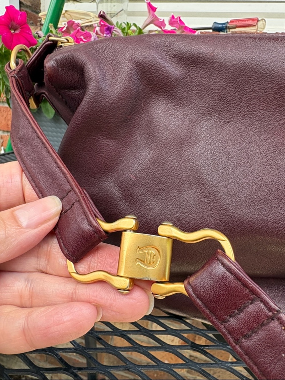 Aigner Burgundy Leather Shoulder Bag with Gold Hardware
